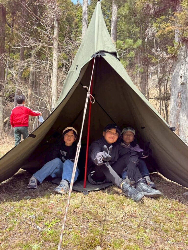 下山体験教室　防災キャンプ下山、鹿の解体
