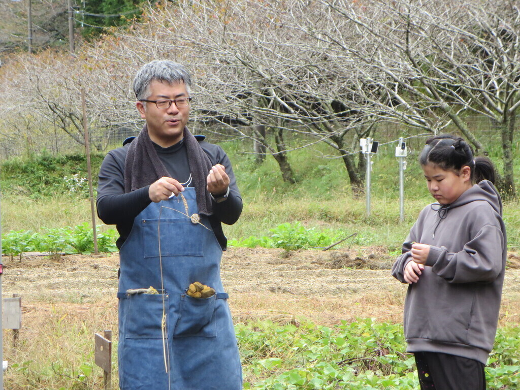 【9/5予約開始】＼秋の里山を五感で楽しむ！／ もみ殻くんたん＆ほくほく焼き芋体験inすげの里2026