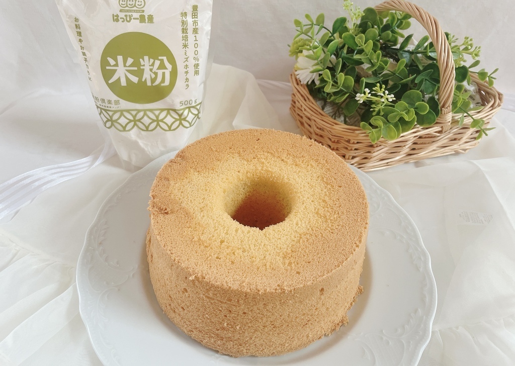 とよたの米粉でシフォンケーキ作り